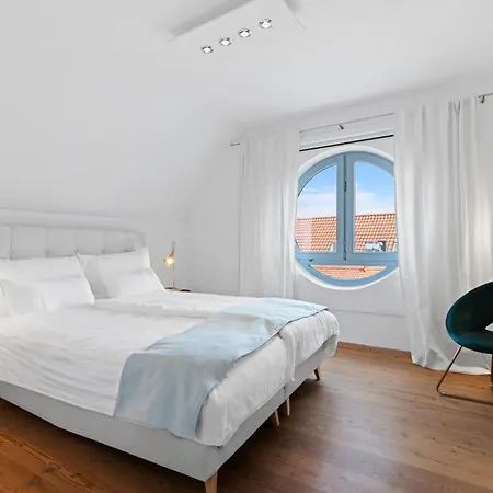 Apartment Luxury Penthouse For 8 - Center - Parking - Therme 8 Min - Airport 15 Min Erding